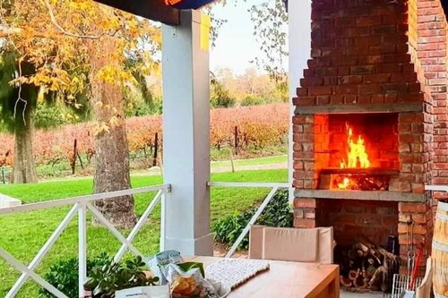 Self catering accomadation situated in the Winelands near Babelyonstoren.  