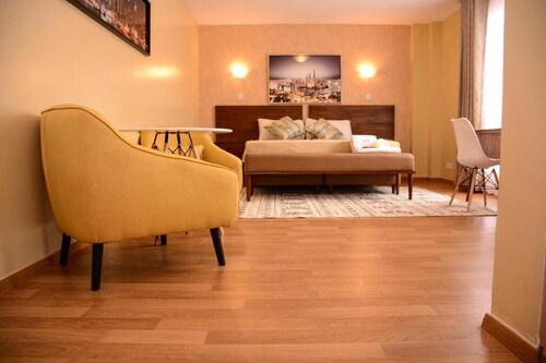 Lux Suites Westlands Penthouse