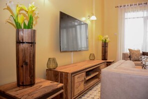 Family Apartment | Living area - Lux Suites Westlands Penthouse (Nairobi)