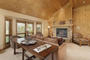 House, 4 Bedrooms | Living area | TV - Fanny Hill Mountain Townhome Near Village Mall by The Woodrun V Townhouses by RedAwning (Snowmass Village)