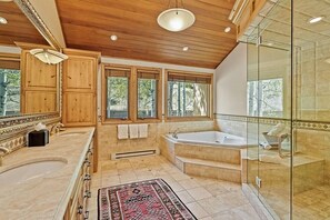 Ferienhaus, 4 Schlafzimmer | Badezimmer | Handtücher