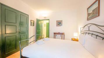 3 Schlafzimmer, Bügeleisen/Bügelbrett, Internetzugang, Bettwäsche