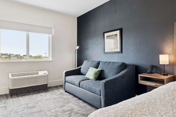 Unit with 1 King bed. Exact unit will be assigned upon arrival. Views, colors, and decor may vary.