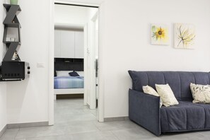 1 室のベッドルーム、アイロン / アイロン台、WiFi (無料)、ベッドシーツ