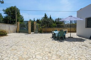 Outdoor dining - Villa Scianuli 250 meters from the sea (Nardò)