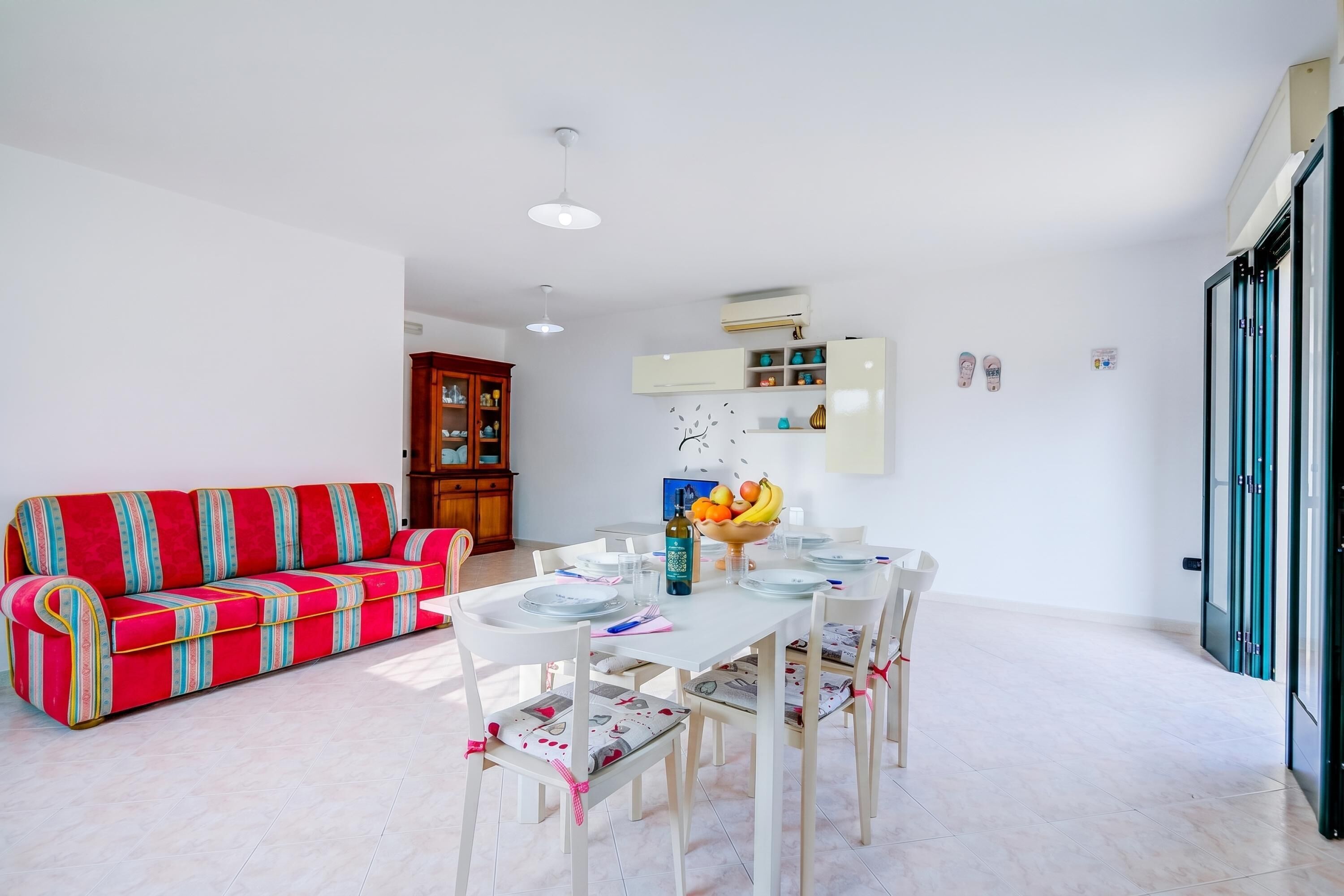Standard House, 3 Bedrooms, Terrace (Villa Scianuli, Villa 250 meters from) | Dining