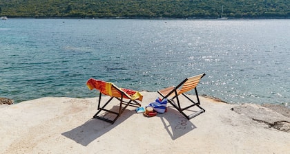 Beachfront Villa Adria