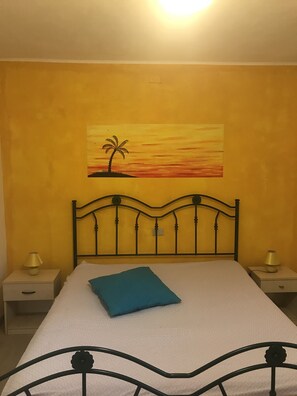 3 Schlafzimmer, Bügeleisen/Bügelbrett