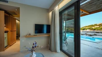 Superior Suite With Private Pool | 1 bilik tidur, cadar kapas Mesir, peralatan tempat tidur premium