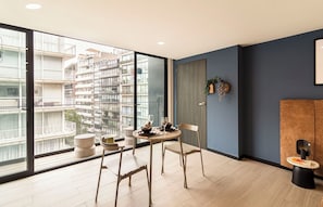 Apartment (Studio with Queen Bed and Balcony) | View from room