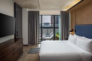 Ropa de cama de alta calidad y minibar