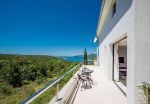 Villa | Property grounds - Your Exclusive Retreat in Montenegro (Lustica)