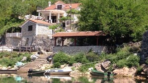 Exterior - Your Exclusive Retreat in Montenegro (Lustica)