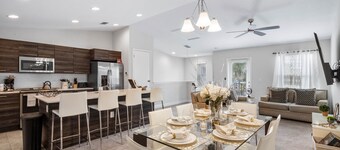 Modern Townhouse, Balmoral Resort Haines City Vacation Rentals  