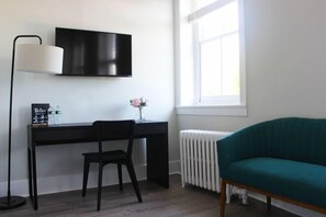 Classic Suite - The National Hotel (Frenchtown)