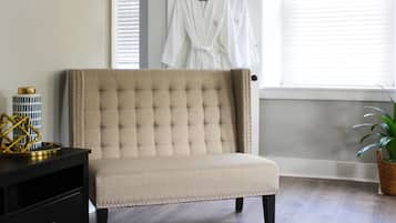 Comfort Suite | 1 bedroom, individually decorated, individually furnished, free WiFi