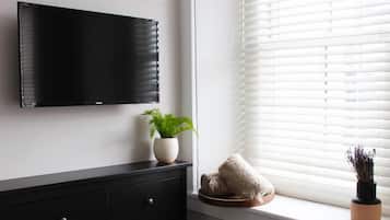 Economy Suite | 1 bedroom, individually decorated, individually furnished, free WiFi