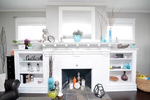 Interior - The Big Belle of Bethlehem (Bethlehem)