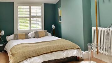 2 bedrooms, iron/ironing board, travel crib, WiFi