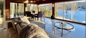 BORD DE L'EAU - Lac de L'Achigan, Saint-Hippolyte - CHALET DE LUXE À LOUER