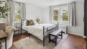 1 多间卧室、办公桌、熨斗/熨衣板、免费 WiFi