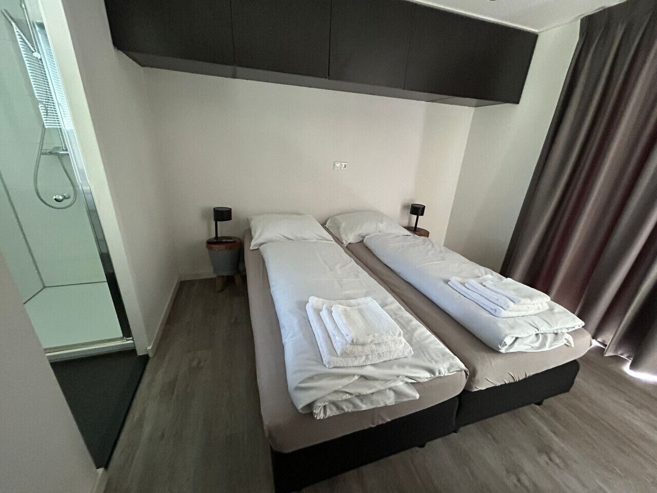 3 slaapkamers, een bureau, reisbedje, gratis wifi