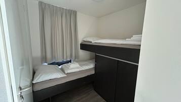 3 dormitorios, escritorio, cuna de viaje y wifi gratis