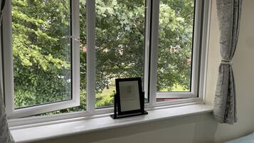 Rumah | Pemandangan dari properti