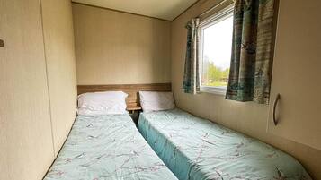 3 bedrooms, free WiFi, bed sheets