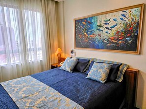 1 bedroom, in-room safe, iron/ironing board, free WiFi