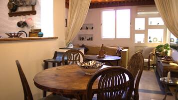 Appartement Confort | Restauration dans la chambre