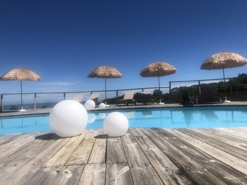 Chambres Dhôtes .vue sur la mer des Caraïbes. Grande Terrasse Piscine