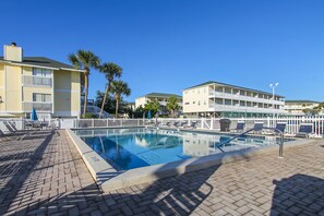 Beheizter Pool