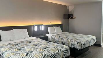 Suite, 2 Queen Beds, Non Smoking, Refrigerator | Free WiFi, bed sheets