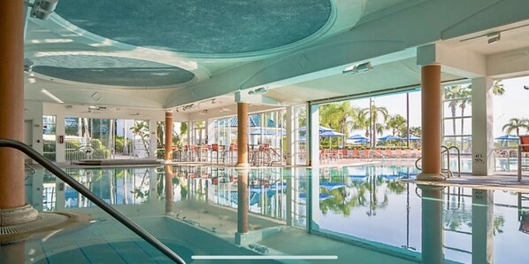 Piscina interna, piscina externa