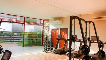 Apartamento básico | Sala de fitness