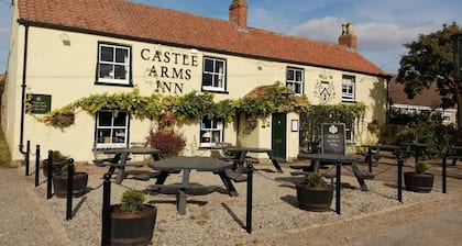 Castle Arms Inn
