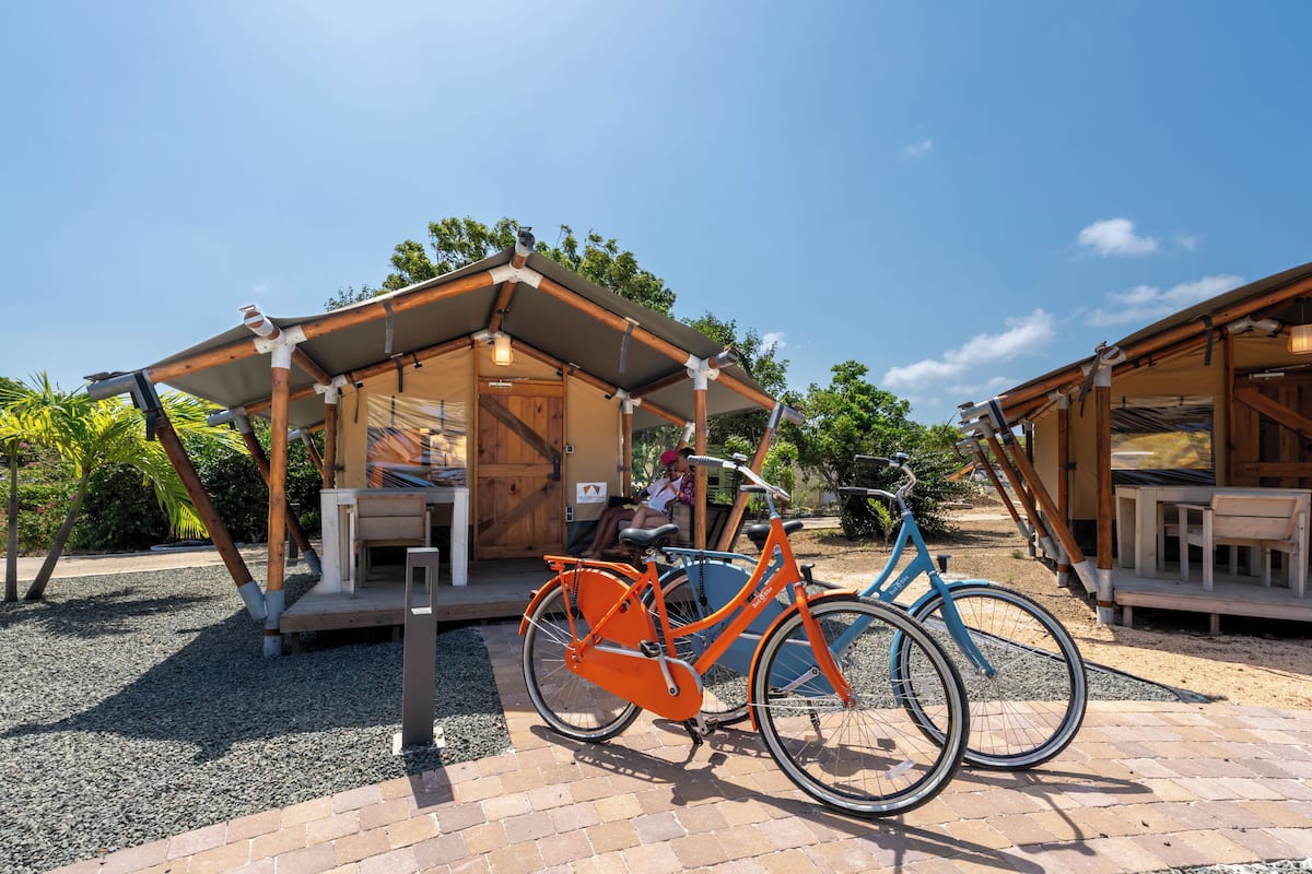 Economy Tent, 2 Twin Beds, Shared Bathroom, Garden View | Premium bedding, in-room safe, iron/ironing board, free WiFi