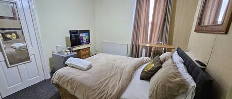 Hus | 1 soverom, strykejern/-brett, wi-fi (inkludert) og sengetøy