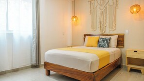 Family Room | Hypo-allergenic bedding, pillowtop beds, individually decorated - Casa Origen Huatulco (Santa María Huatulco)