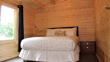 Cabin | 3 phòng ngủ, truy cập Internet không dây miễn phí, bộ trải giường