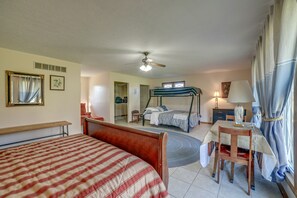 2 bedrooms, bed sheets