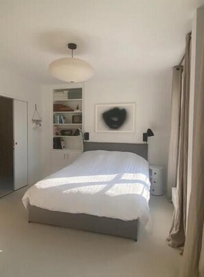 3 bedrooms, WiFi - Little gem by the Pantheon (Paris)