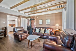 Smart TV - Bellevue Cottage (Nashville)