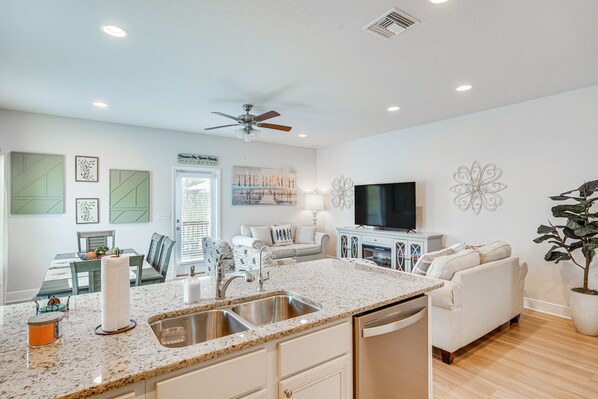 Télévision, cheminée