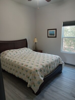 2 bedrooms, free WiFi, bed sheets