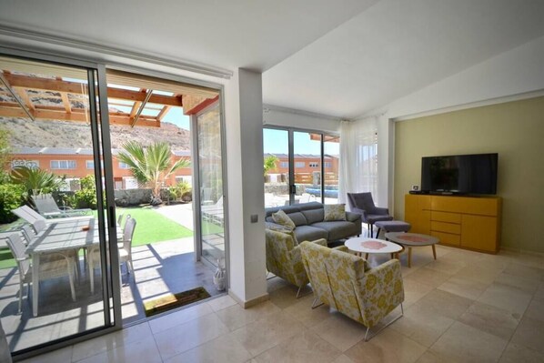 Interior - Villa Diana Tauro, Fiber Wifi BDRM 1
(Mogán)