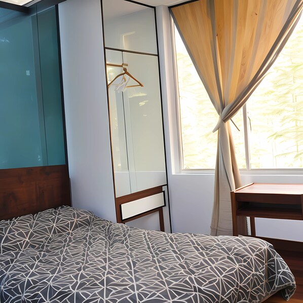 Standard Single Room | Premium bedding, down comforters, desk, laptop workspace - Hotel Plaza del Valle (Loja)
