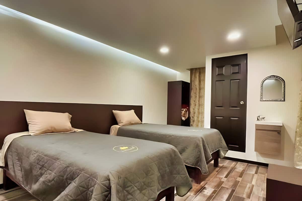 Standard Room, 1 Double Bed | Egyptian cotton sheets, premium bedding, down comforters