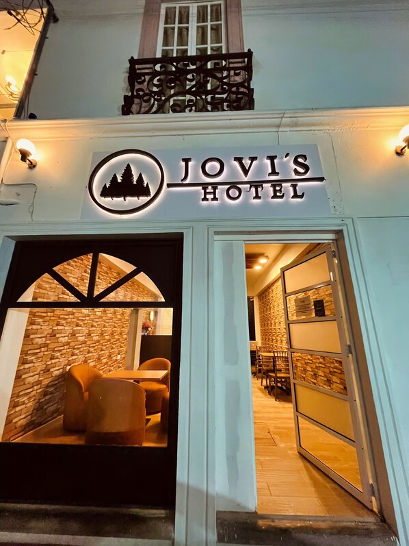 Front of property - Jovis Hotel (Villa Aldama)